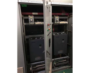 冷水機組變頻系統(tǒng)集成柜